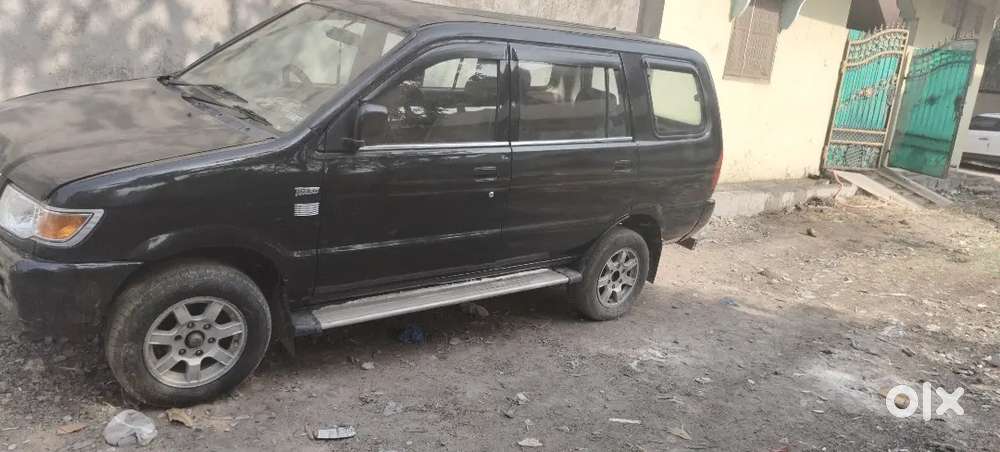 Chevrolet Tavera Neo 2011 Diesel Well Maintained
