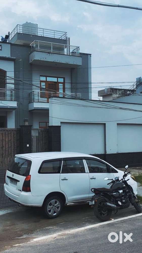 Toyota Innova 2006 Brand New Condition ️