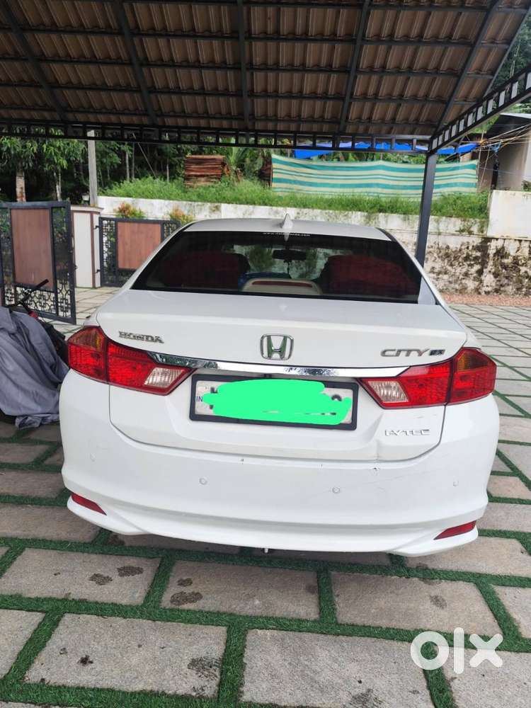 Honda City 1.5 I-vtec Vx Petrol Full Option, 2014 Model, With Sunroof.