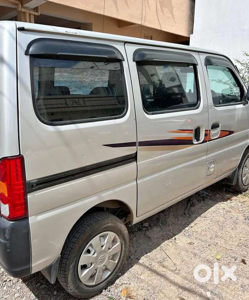 Maruti Suzuki Eeco 2011 Cng & Hybrids 62000 Km Driven