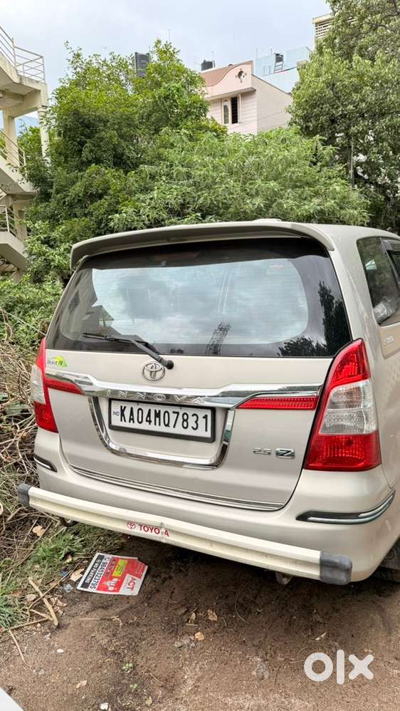 Toyota Innova 2.5 Zx Top End