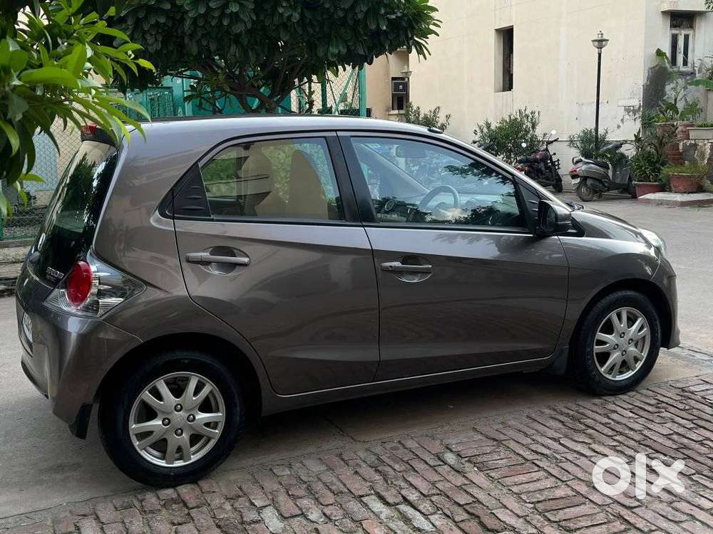 Honda Brio Vx Mt, 2015, Petrol