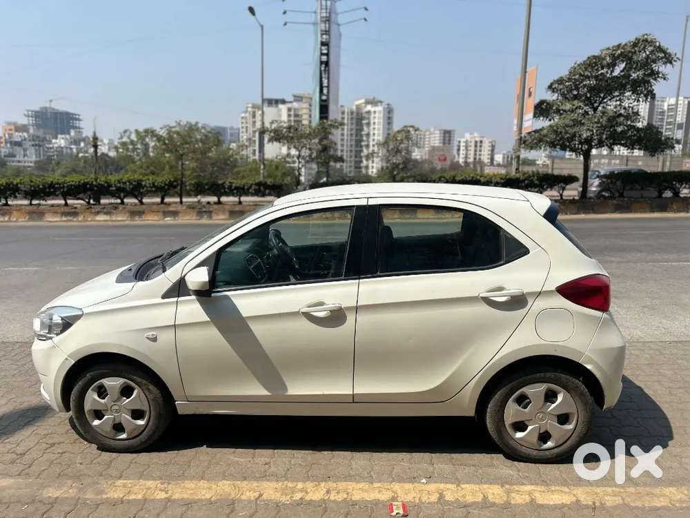 For Sale: Tata Tiago Xt Petrol – 2016  First Owner  43,000 Km