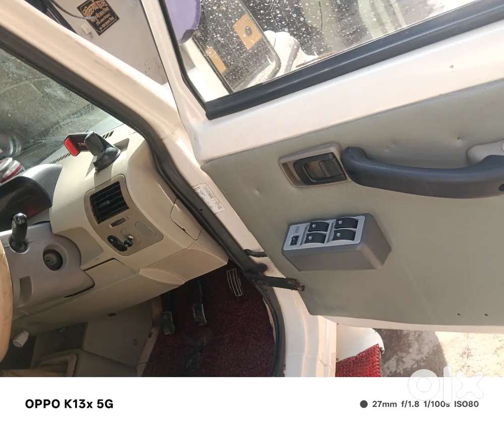 Khadi Karne Me Dikkat Hai Es Liye Sale Kar Rahe Hai