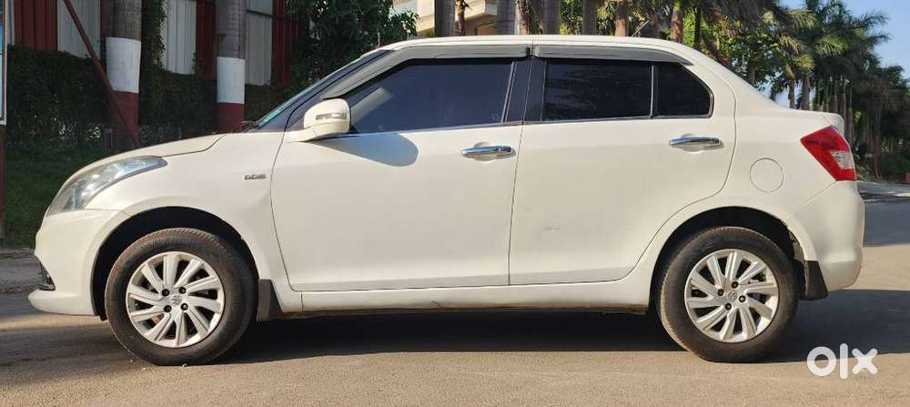 Maruti Suzuki Swift Dzire Zdi+ Amt, 2017, Diesel