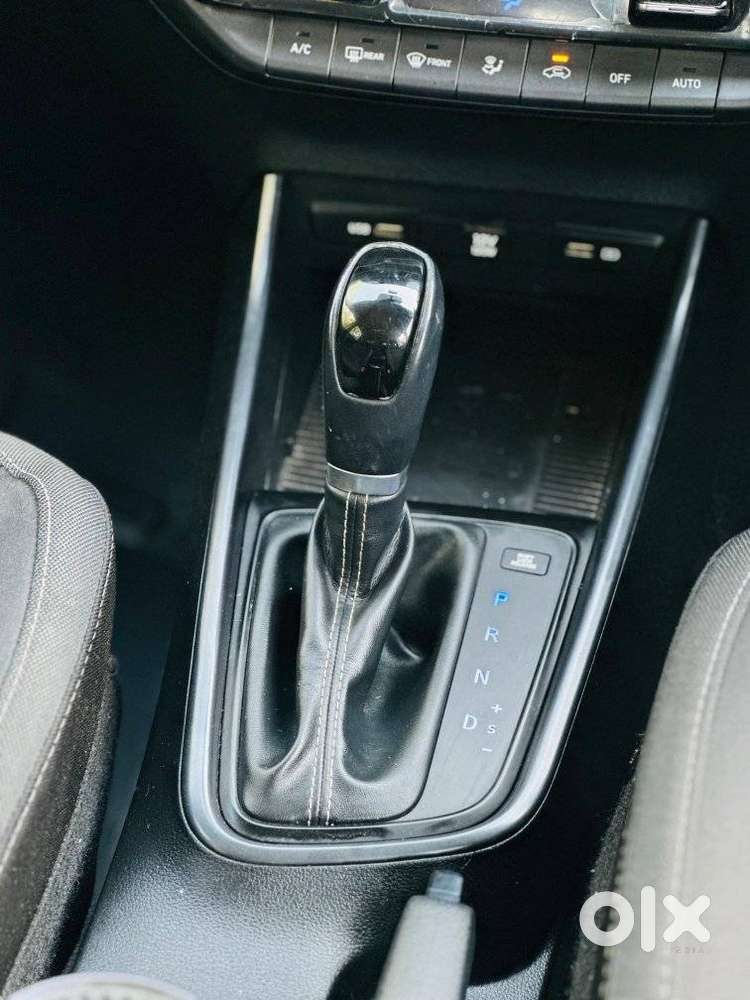 Hyundai I20 Asta 1.2 Ivt, 2021, Petrol