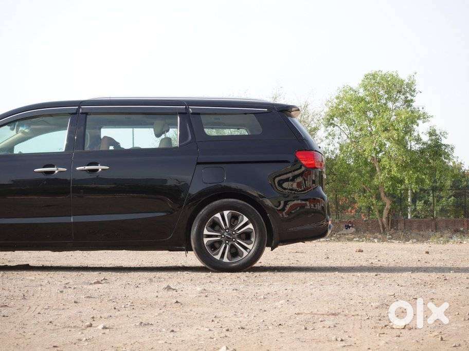 Kia Carnival Limousine Plus 7 Str, 2023, Diesel