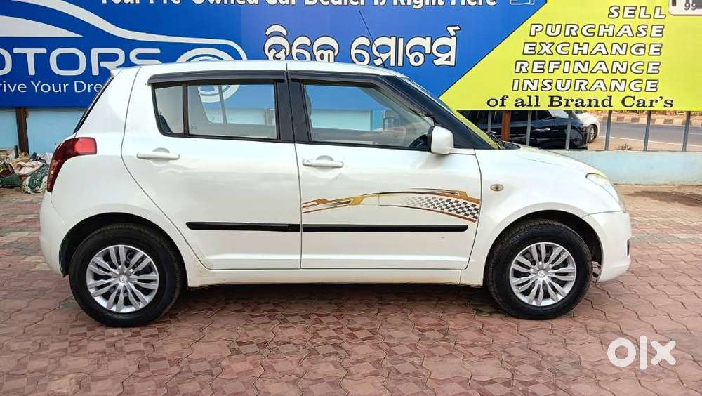 Maruti Suzuki Swift 2011-2014 Vdi, 2010, Petrol