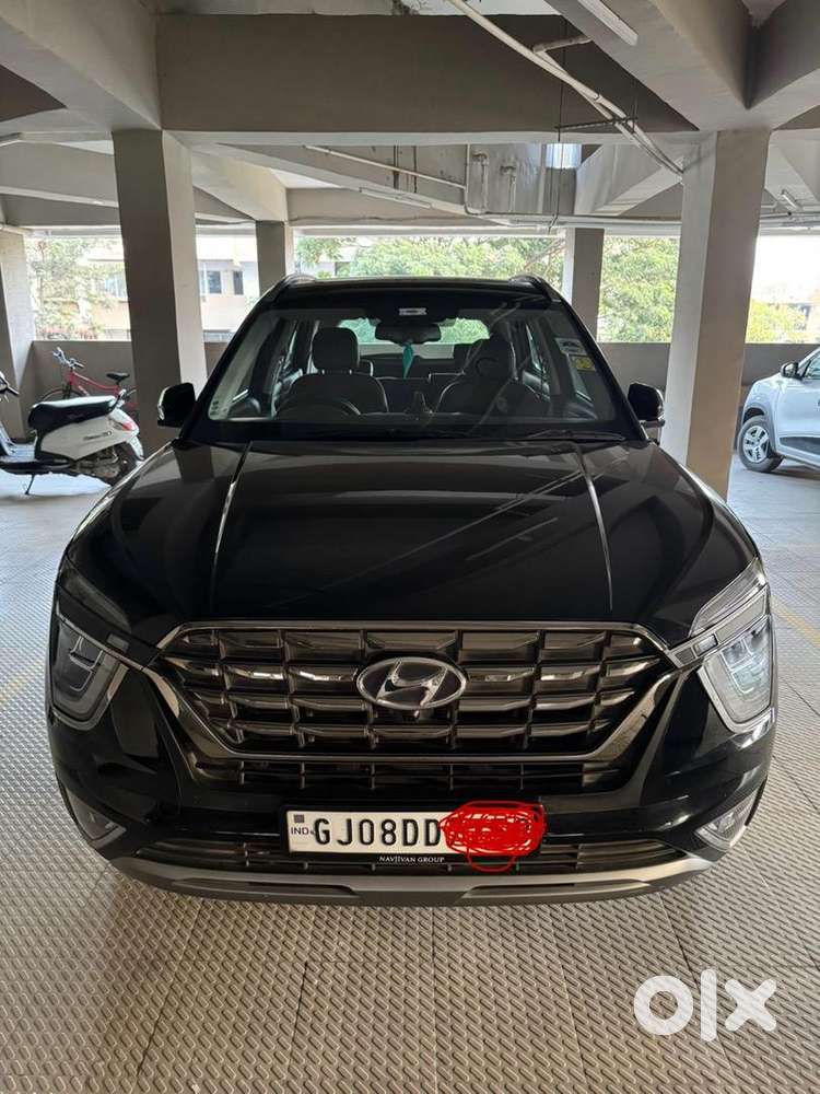 Hyundai Alcazar 2023 Petrol Well Maintained