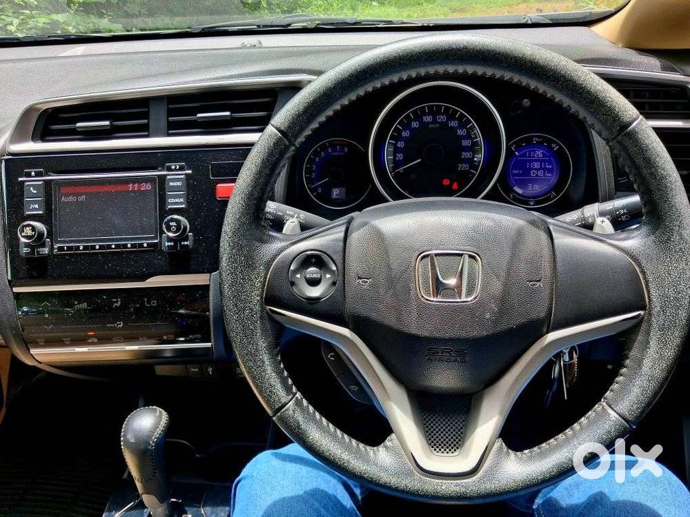 Honda Jazz V Cvt, 2016, Petrol