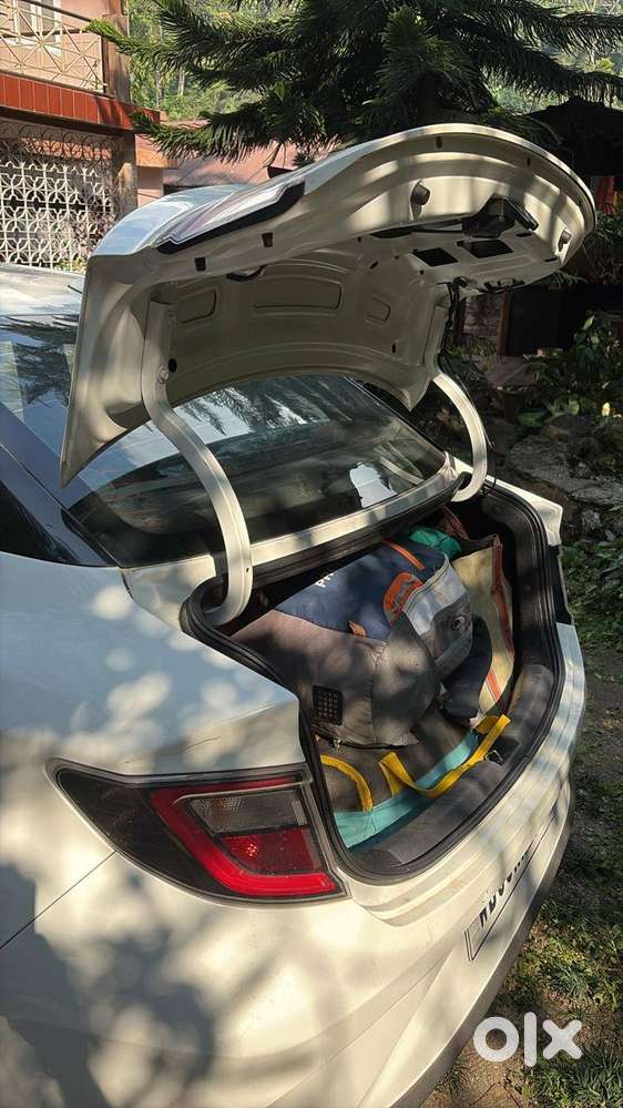 Hyundai Aura 2020 Petrol Well Maintained