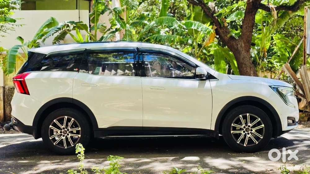 Mahindra Xuv700 2.2 Ax 7 Diesel At Str, 2023, Diesel