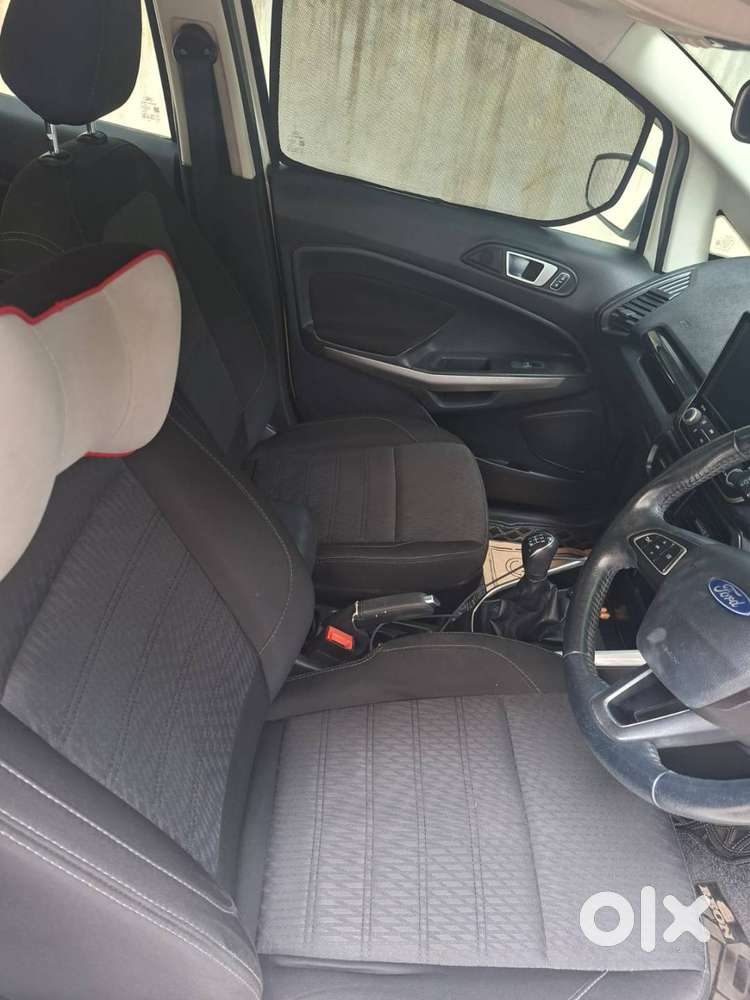 2018 Petrol Ford Eco Sport 79k Km