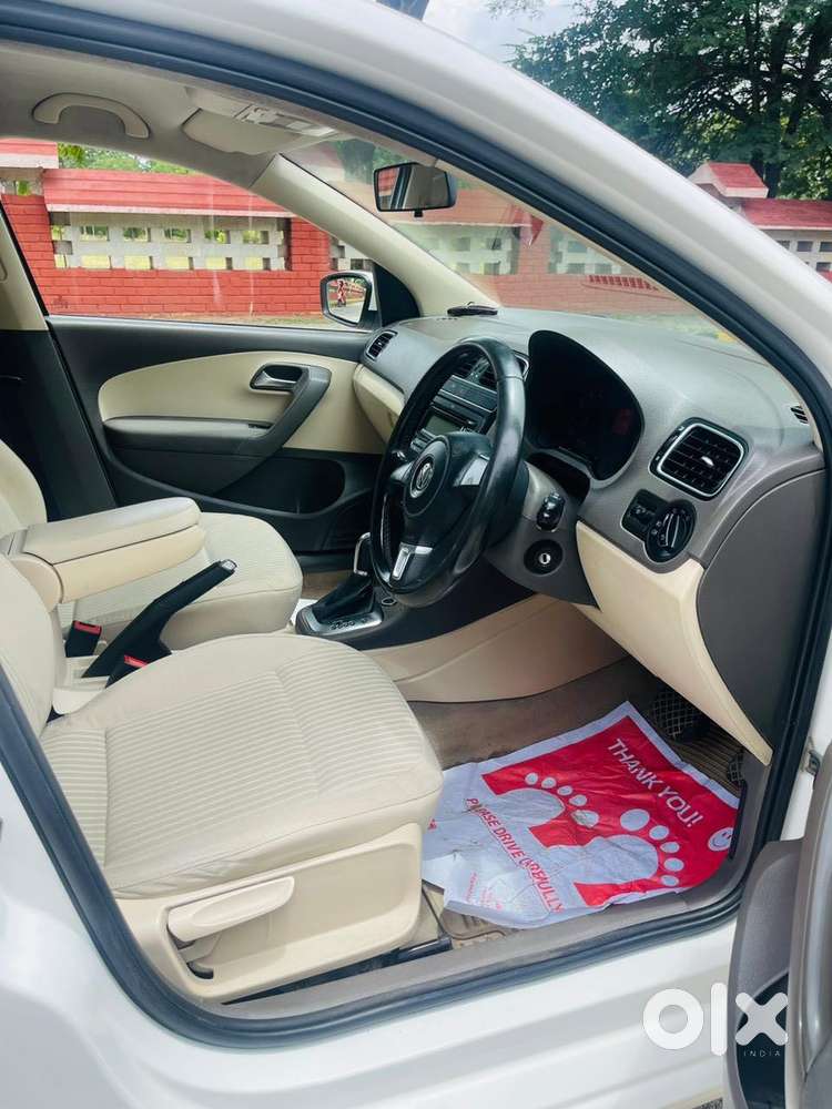 Volkswagen Vento 2010-2013 Ipl Ii Petrol Highline At, 2011, Petrol