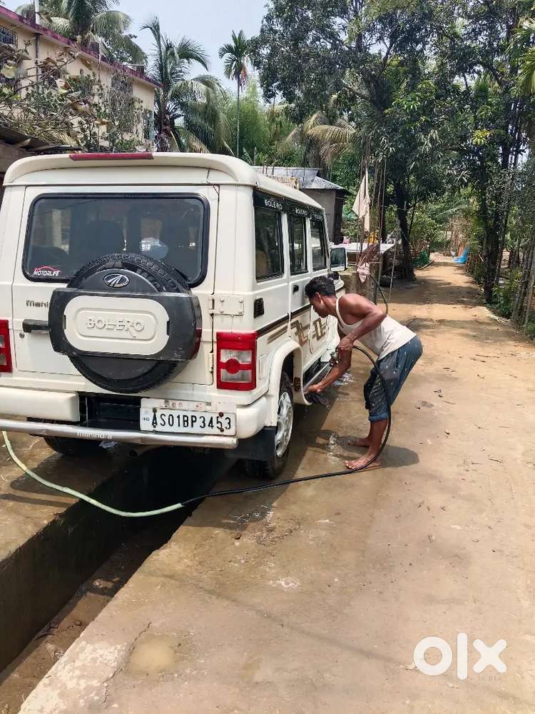 Mahindra Bolero 2015