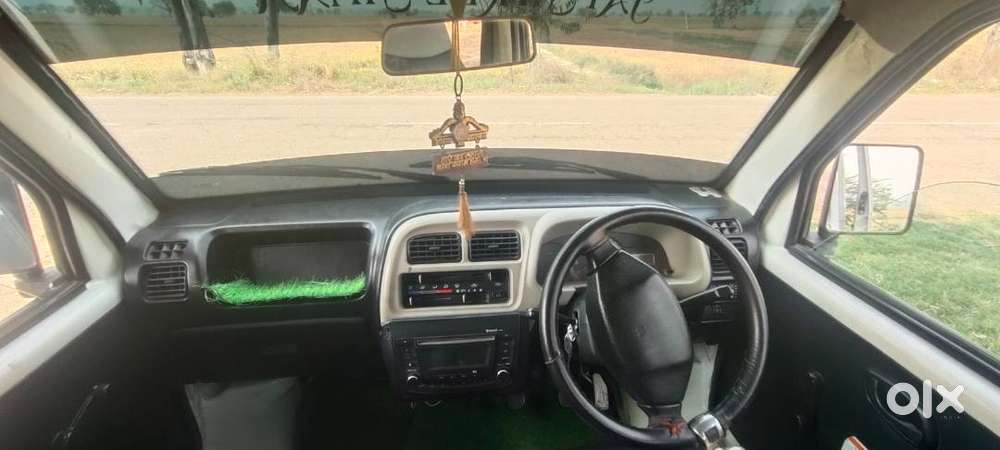 Maruti Suzuki Eeco 2017