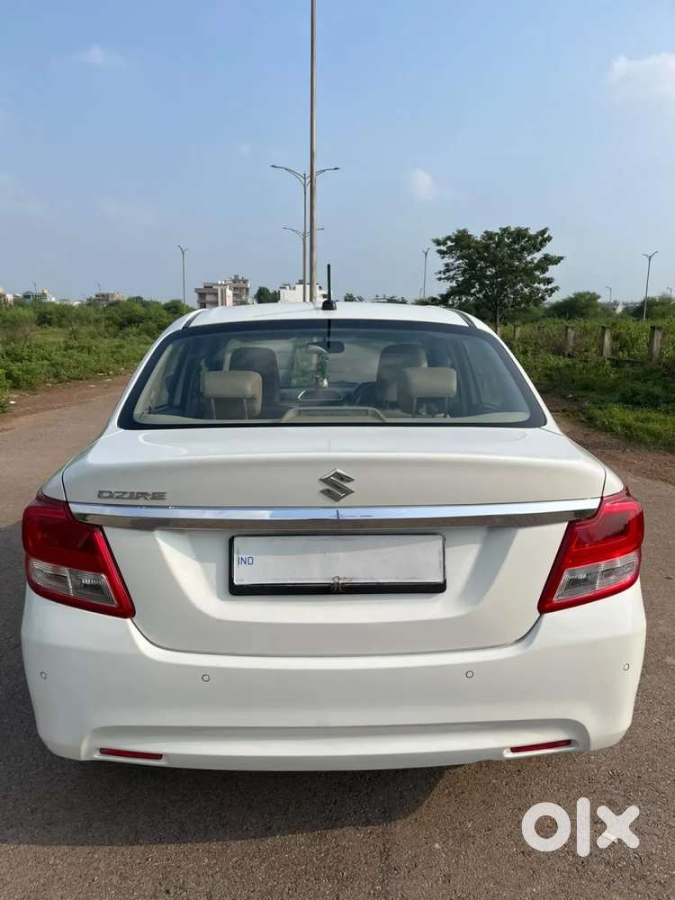 Maruti Suzuki Dzire 1.2 Vxi, 2023, Petrol