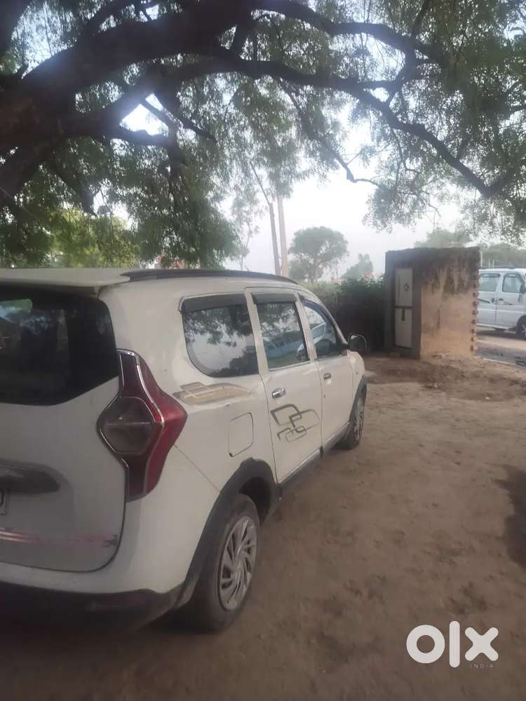 Renault Lodgy 2017 Diesel 141000 Km Driven