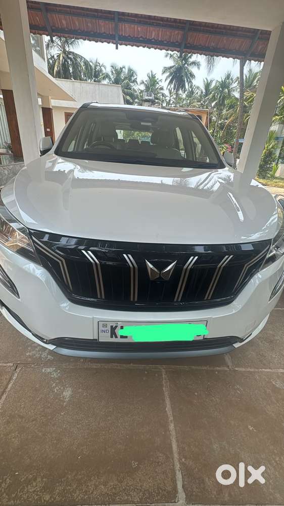 Pristine Xuv700 Ax7 Luxury Pack Petrol At  Dec 2022  Single Owner