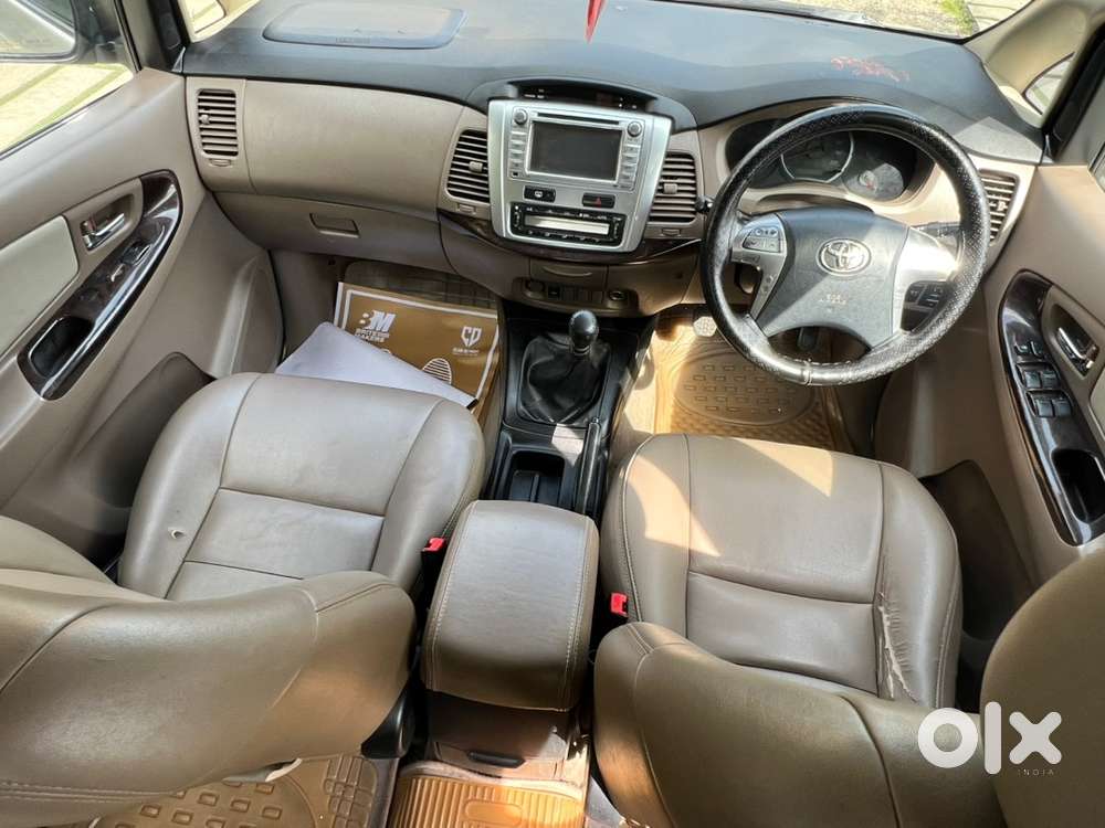 Toyota Innova Diesel 2015 Manual V