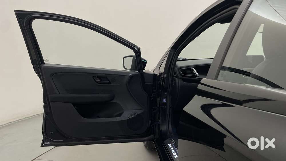 Tata Altroz 1.2 Xz Plus I-turbo Petrol Dark Edition, 2022, Petrol