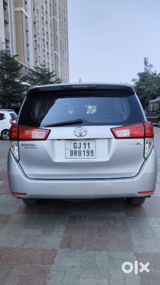 Toyota Innova Crysta 2.4 V 8 Str, 2017, Diesel