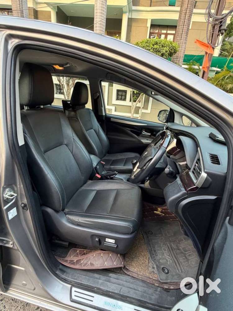 Toyota Innova Crysta 2.4 Z 7 Str, 2024, Diesel