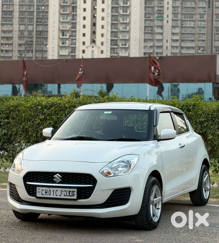 Maruti Suzuki Swift 1.2 Vxi (o), 2022, Petrol