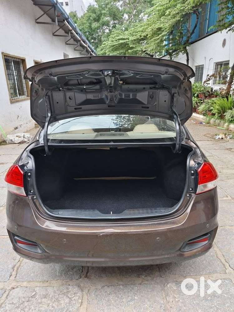 Maruti Suzuki Ciaz 2014-2017 At Zxi Plus, 2016, Petrol