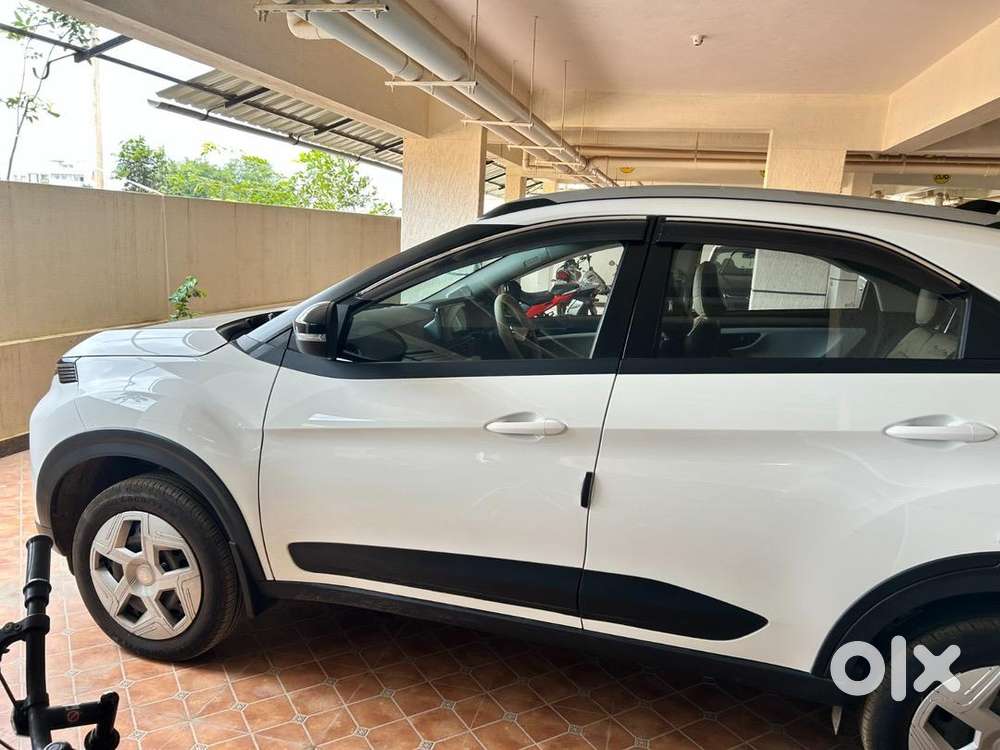 Tata Nexon 2025 Petrol 8252 Km Driven
