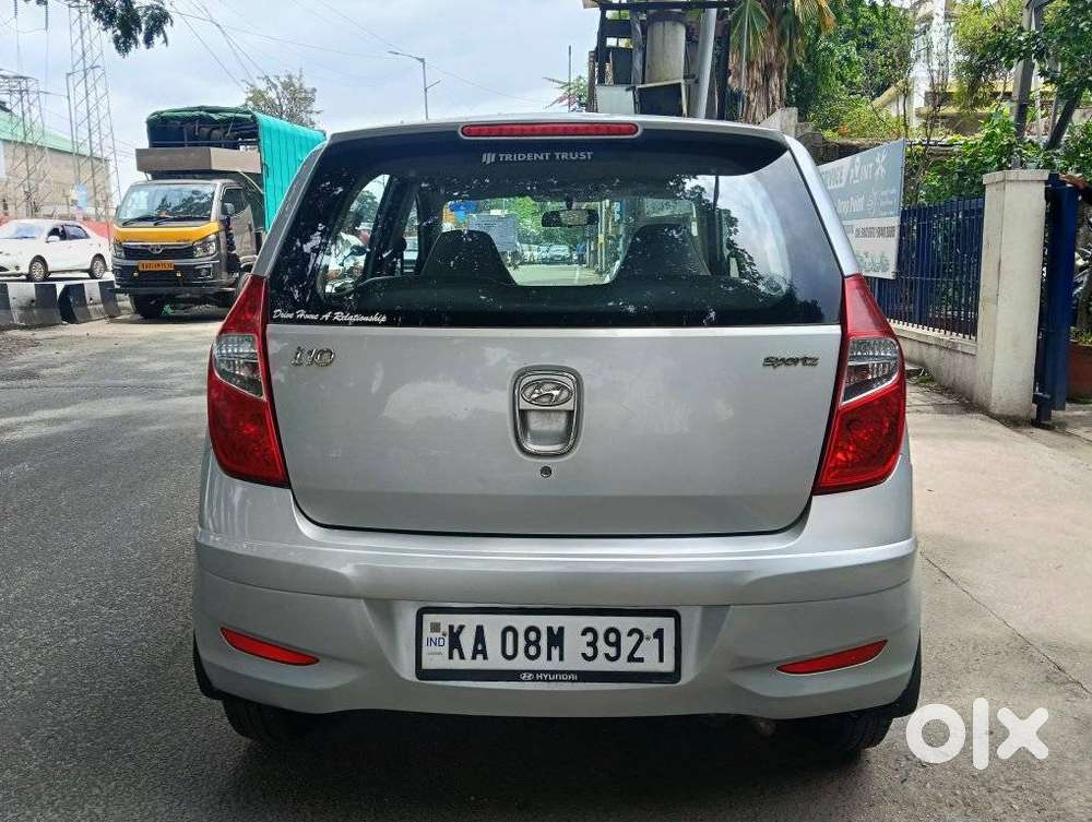 Hyundai I10 Sportz, 2014, Petrol