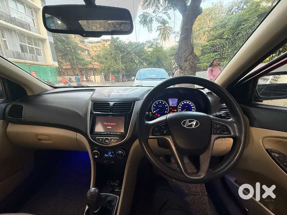 Hyundai Fluidic Verna 2015