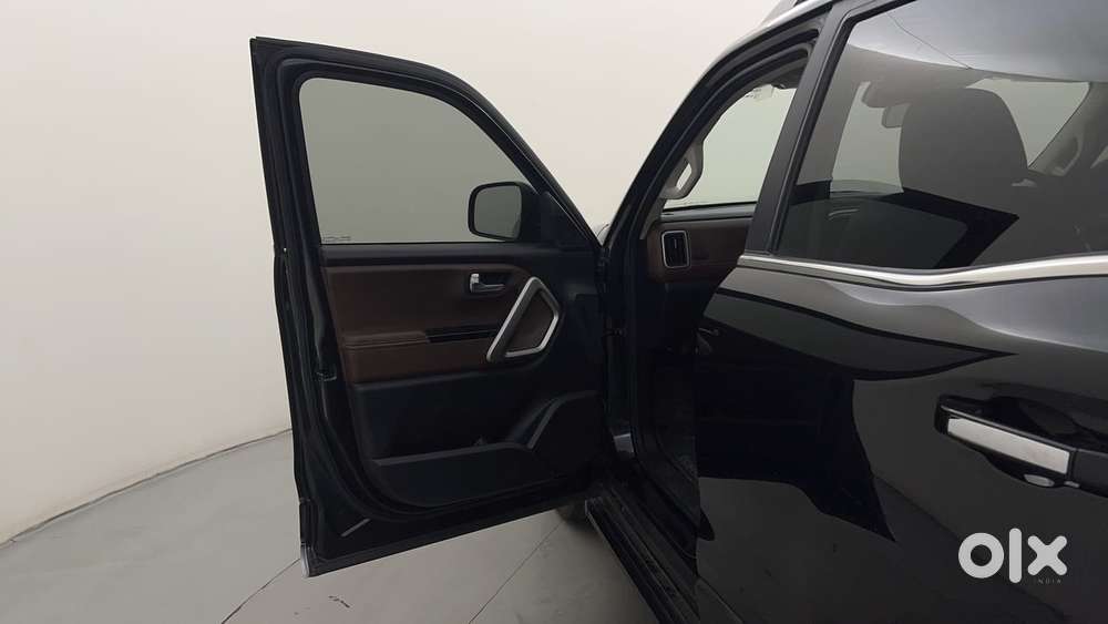 Mahindra Scorpio N Z8 L Petrol At 7 Str, 2023, Petrol