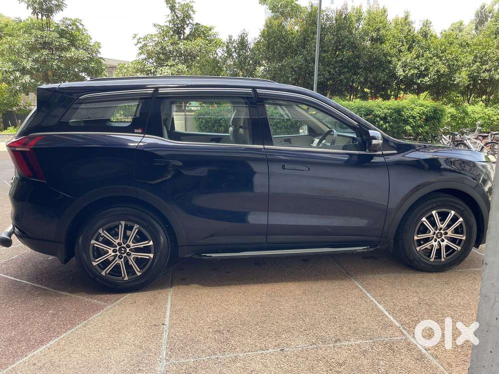 Mahindra XUV700 2.2 AX 7 Diesel AT Luxury Pack Str AWD, 2025, Diesel