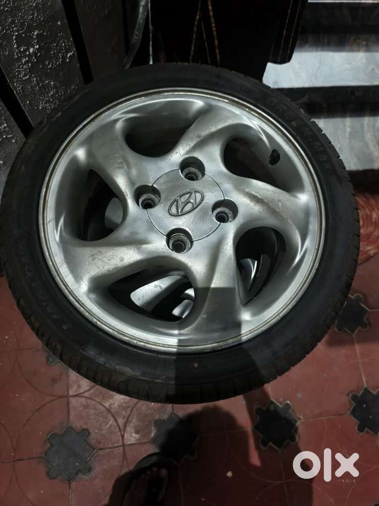 New Tyres With Alloys