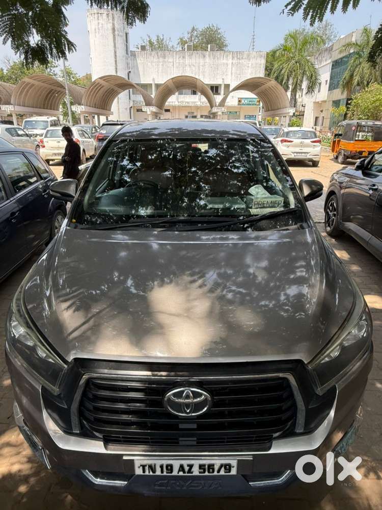 Toyota Innova Crysta G 2017