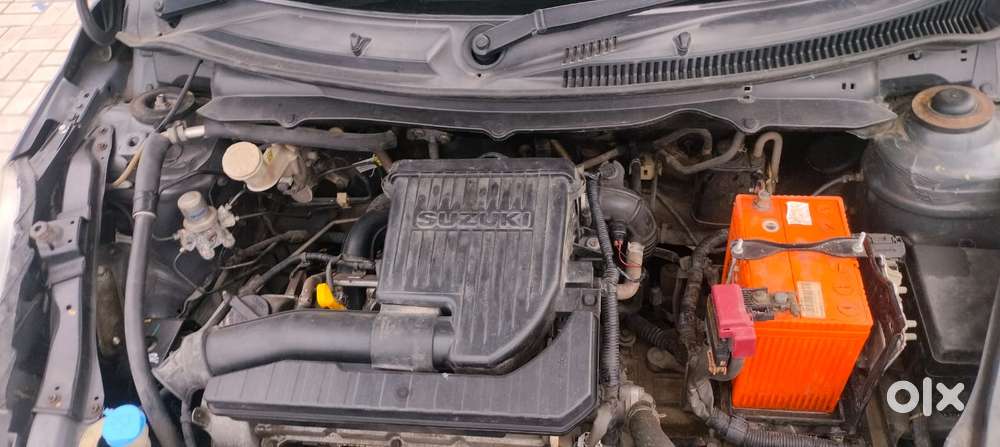 Maruti Suzuki Dzire 1.2 Vxi, 2014, Petrol