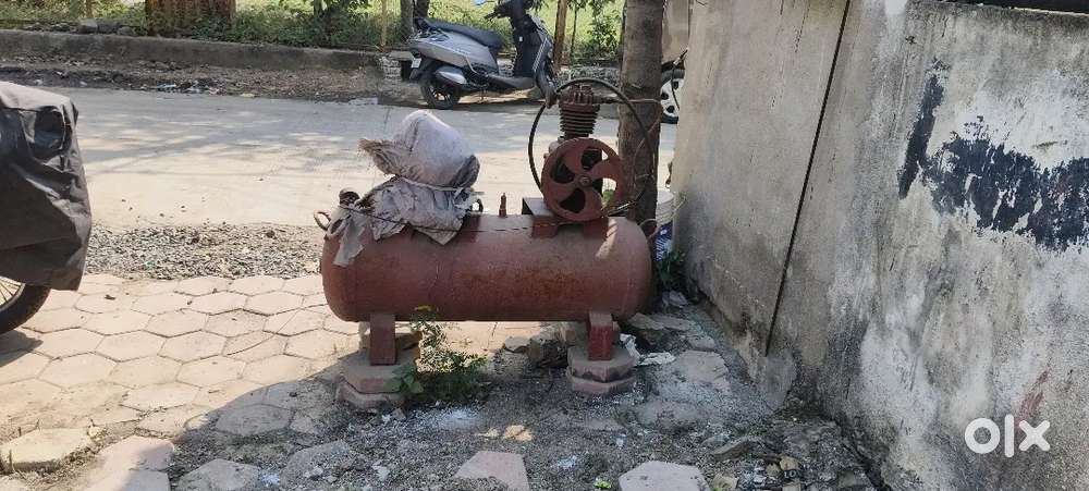 Air compressor