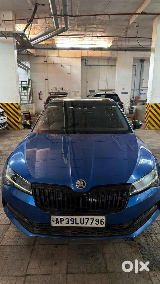 Skoda Superb 2021 Petrol 72000 Km Driven