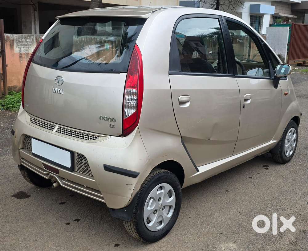 Tata Nano Xe, 2012, Petrol