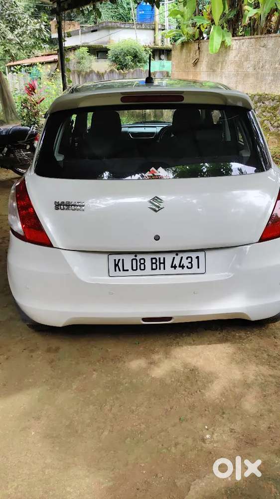 Maruti Suzuki Swift 2016 Petrol 82544 Km Driven