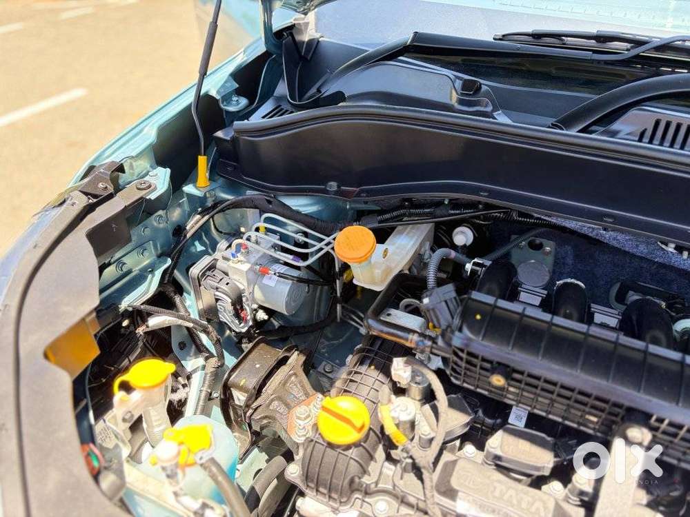 Tata Punch Creative Amt, 2025, Petrol