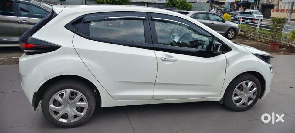 Tata Altroz 1.2 Xt, 2020, Petrol