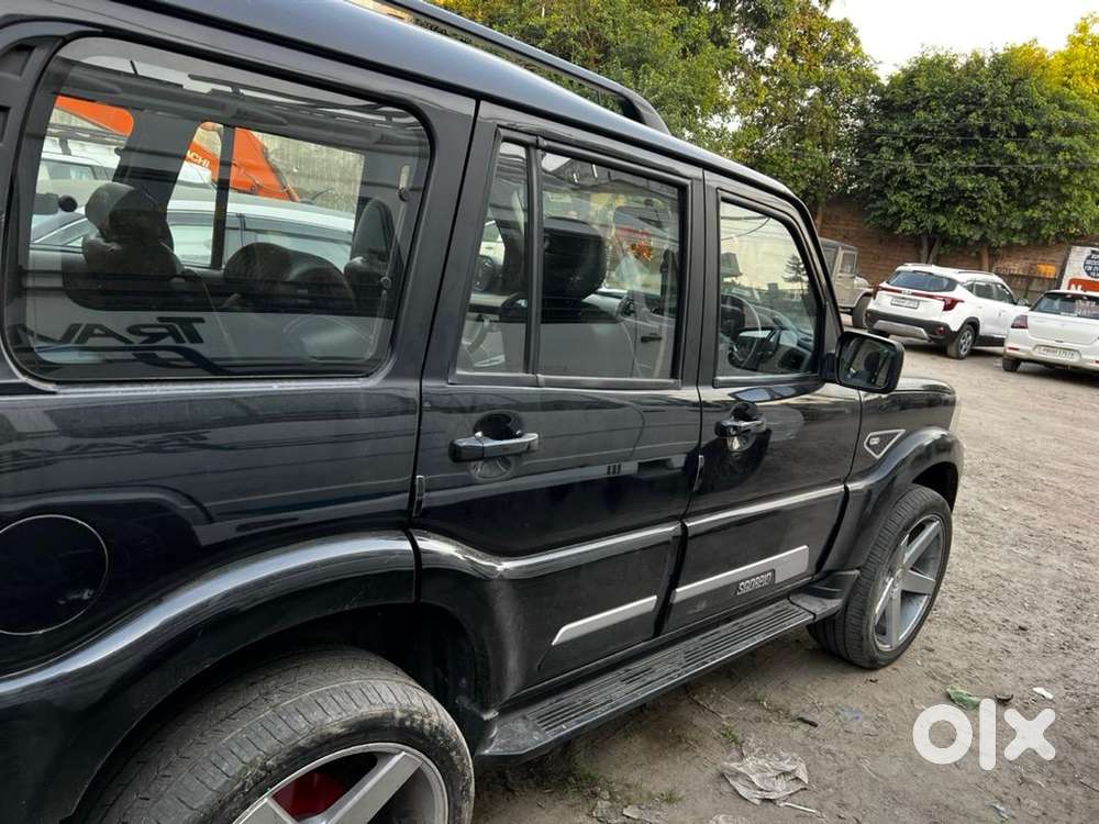Mahindra Scorpio Classic 2022 Diesel Well Maintained