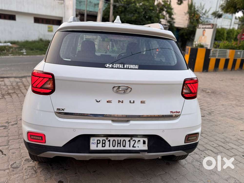 Hyundai Venue Sx, 2021, Petrol