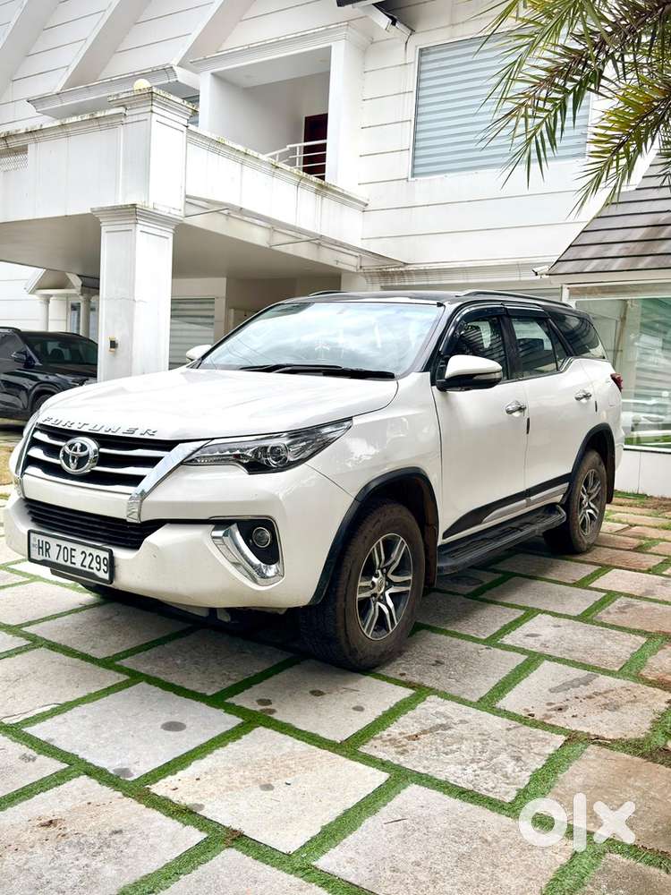 Only 55000 Kilometers Dual Tone Toyota Fortuner Diesel 2018
