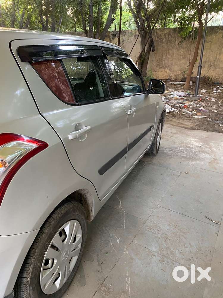 Maruti Suzuki Swift Cng & Hybrids 89000 Km Driven