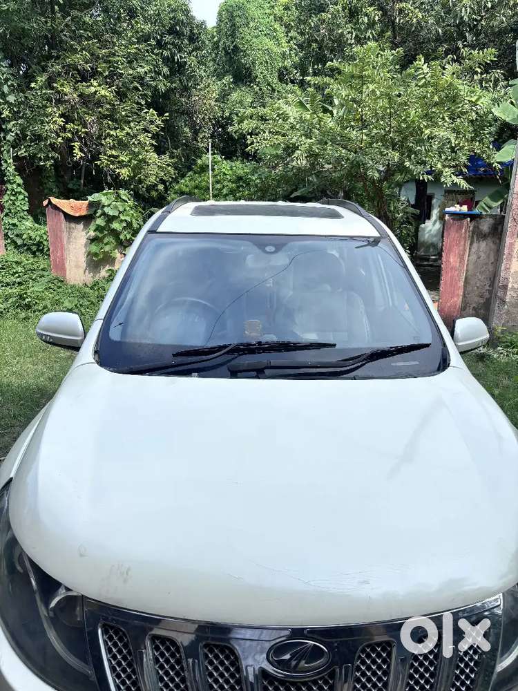 Mahindra Xuv500 2wd 2016