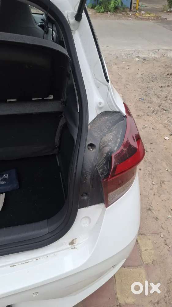 Hyundai Grand I10 Sportz 2023 Car24 And Spinny Not Allow  Please