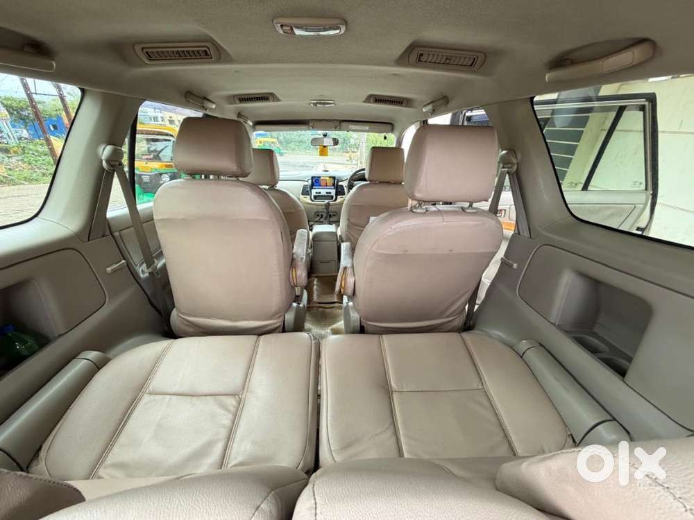 Toyota Innova Diesel 2011 Year